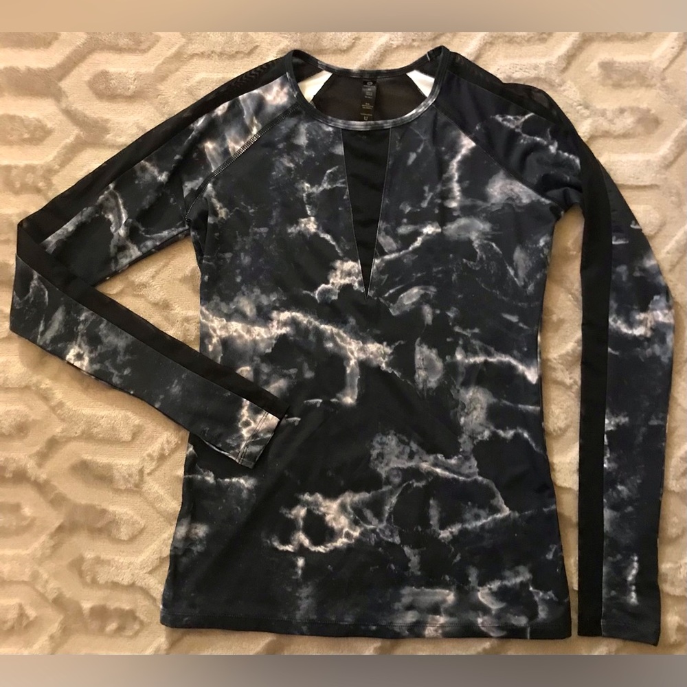 NWOT 90 Degree by Reflex Mesh Detailed Black & Grey Marbled Long Sleeve - XS